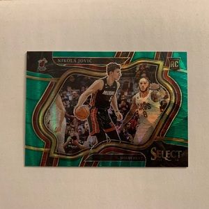 2022-23 Panini Select Basketball Courtside Green Wave Nikola Jovic /50